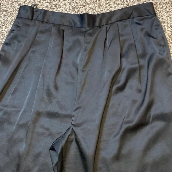 Vintage Breckenridge High Waisted Silky Polyester Black Pleated Front Pants - Picture 2 of 9